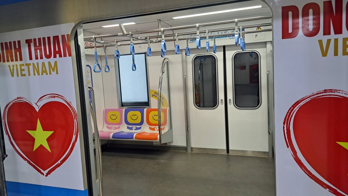 地下鉄電車内