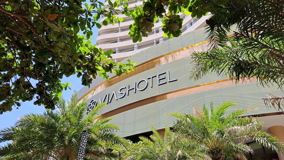 「VIAS HOTEL（ヴィアス ホテル）」の外観