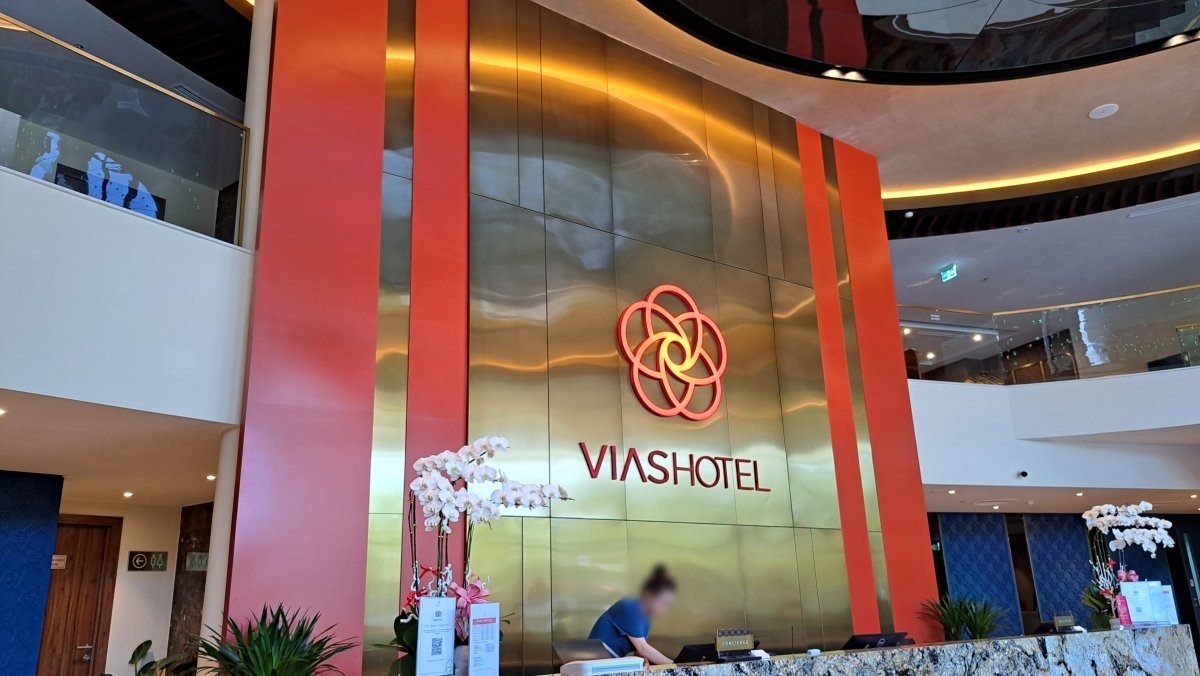「VIAS HOTEL（ヴィアス ホテル）」のロビー