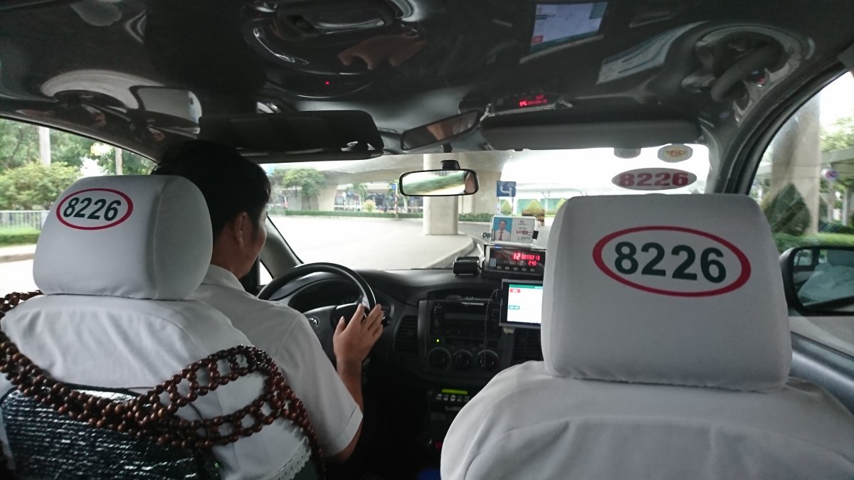 タクシーの運転手との会話