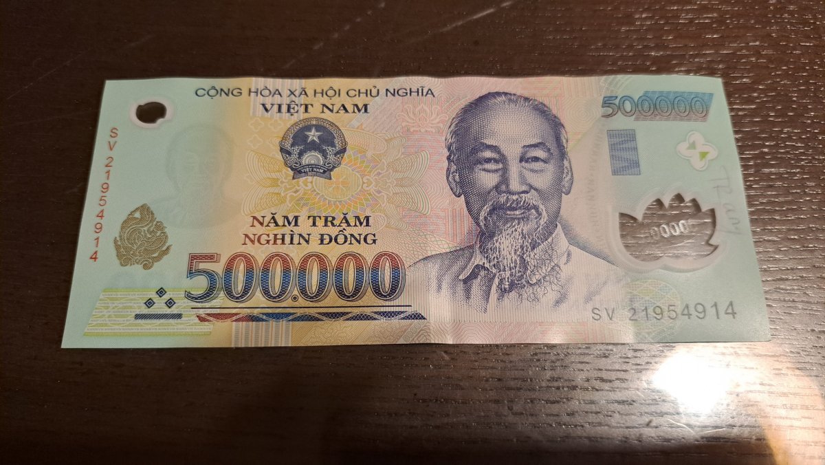 50万ドン