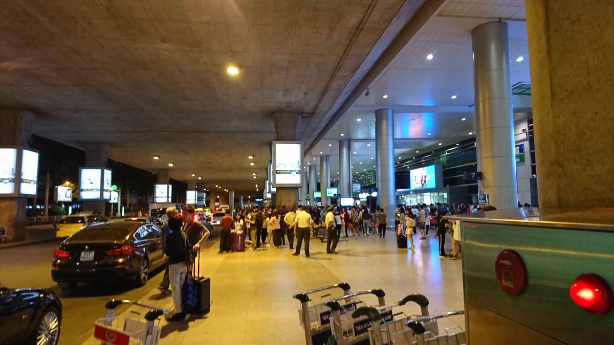 タムソンニャット空港のロビーエリア