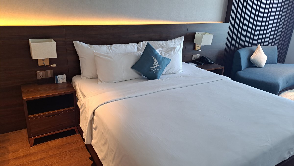 ベッドはダブル～キングサイズで心地よく寝られます。