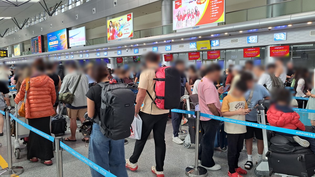 ダナン国際空港の国内線ベトジェット（VietJet）のチェックインカウンター