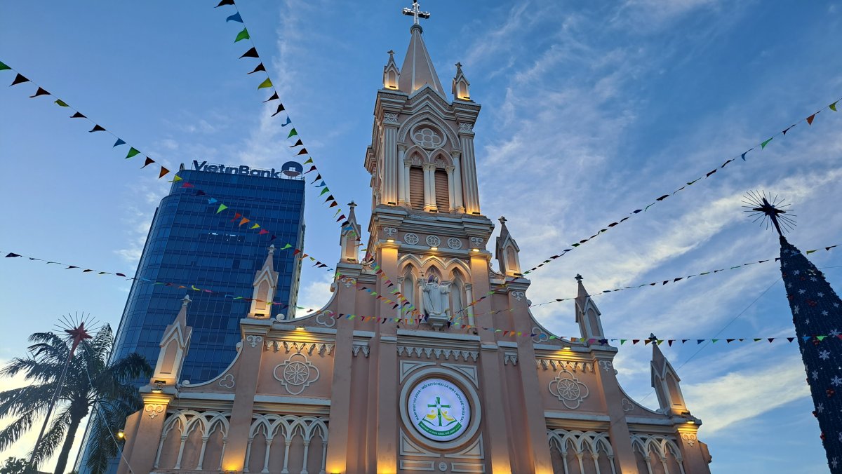 ダナン大聖堂の外観