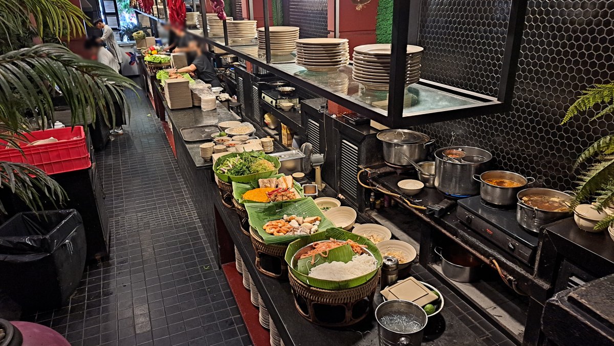 「ライブキッチン」スタイル