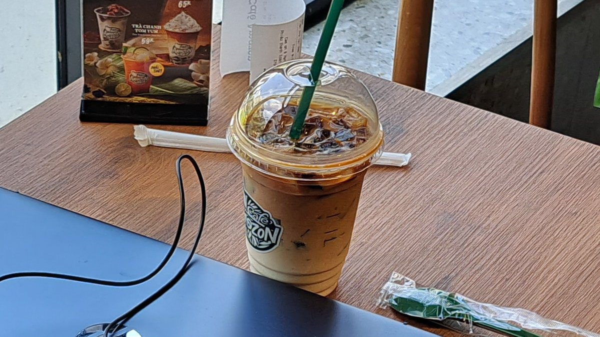 アイスカフェラテ