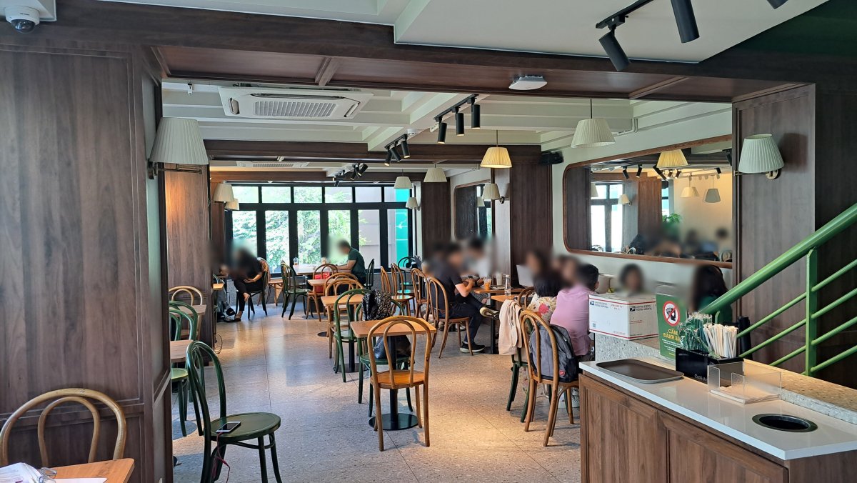 カフェの店内