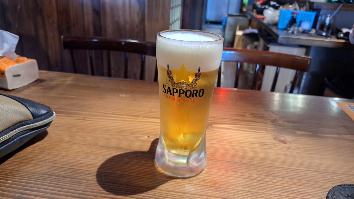 暑いダナンを歩き回った後に飲む日本のビール
