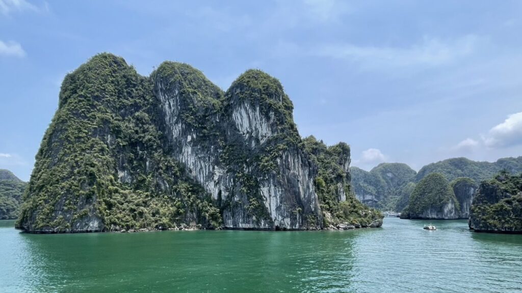 ハロン湾