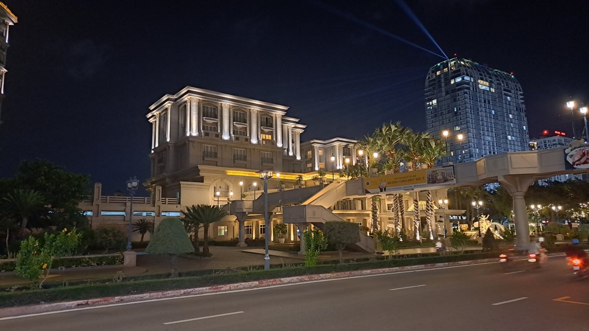  The IMPERIAL Vung Tau Hotel の夜景