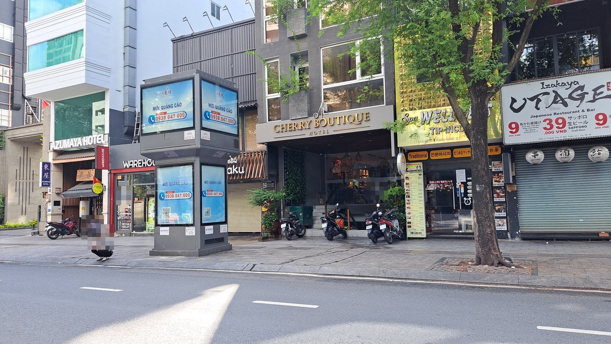 レタントン通りに面したCherry Boutique Hotelの入口